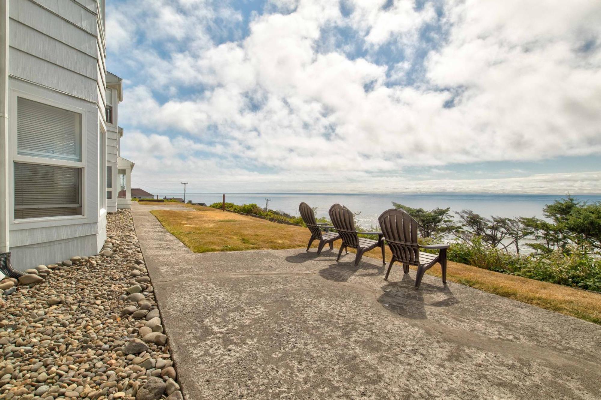 Ester Lee Oceanview Inn Lincoln City Dış mekan fotoğraf