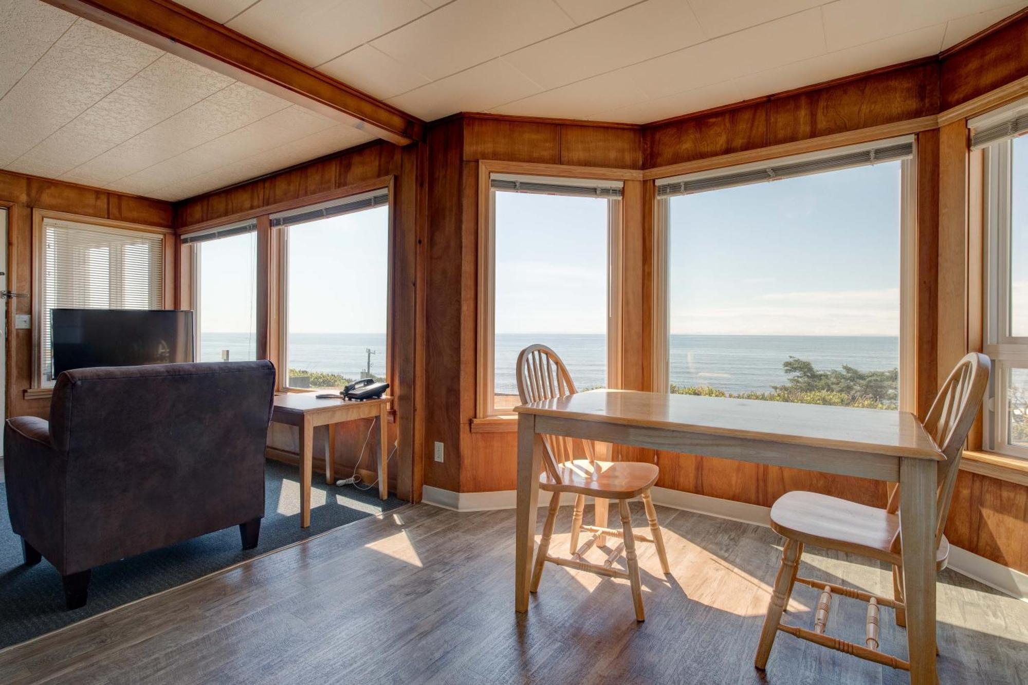 Ester Lee Oceanview Inn Lincoln City Dış mekan fotoğraf