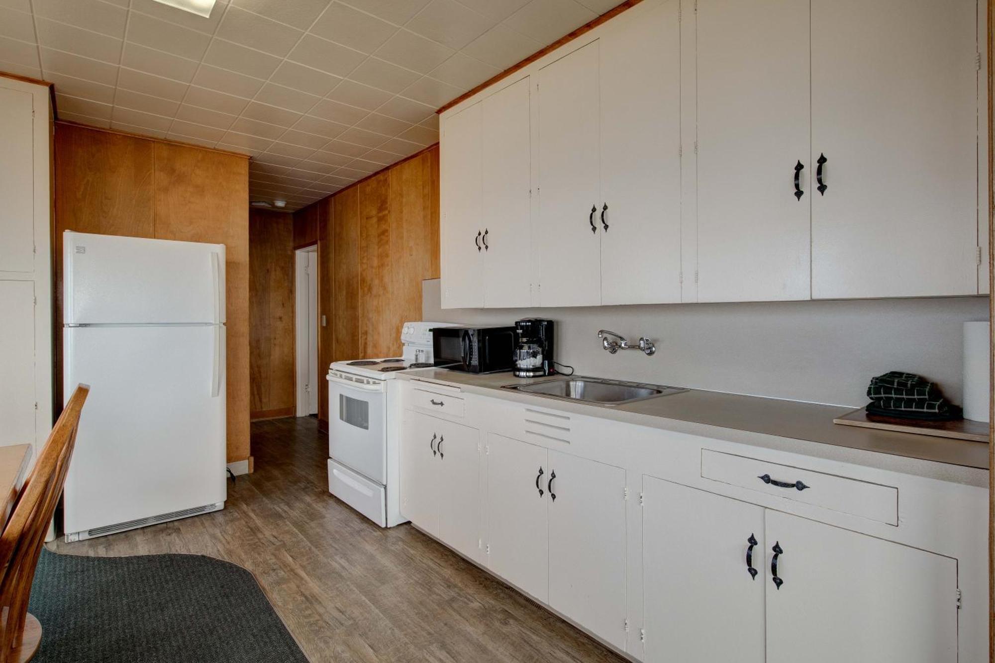 Ester Lee Oceanview Inn Lincoln City Dış mekan fotoğraf