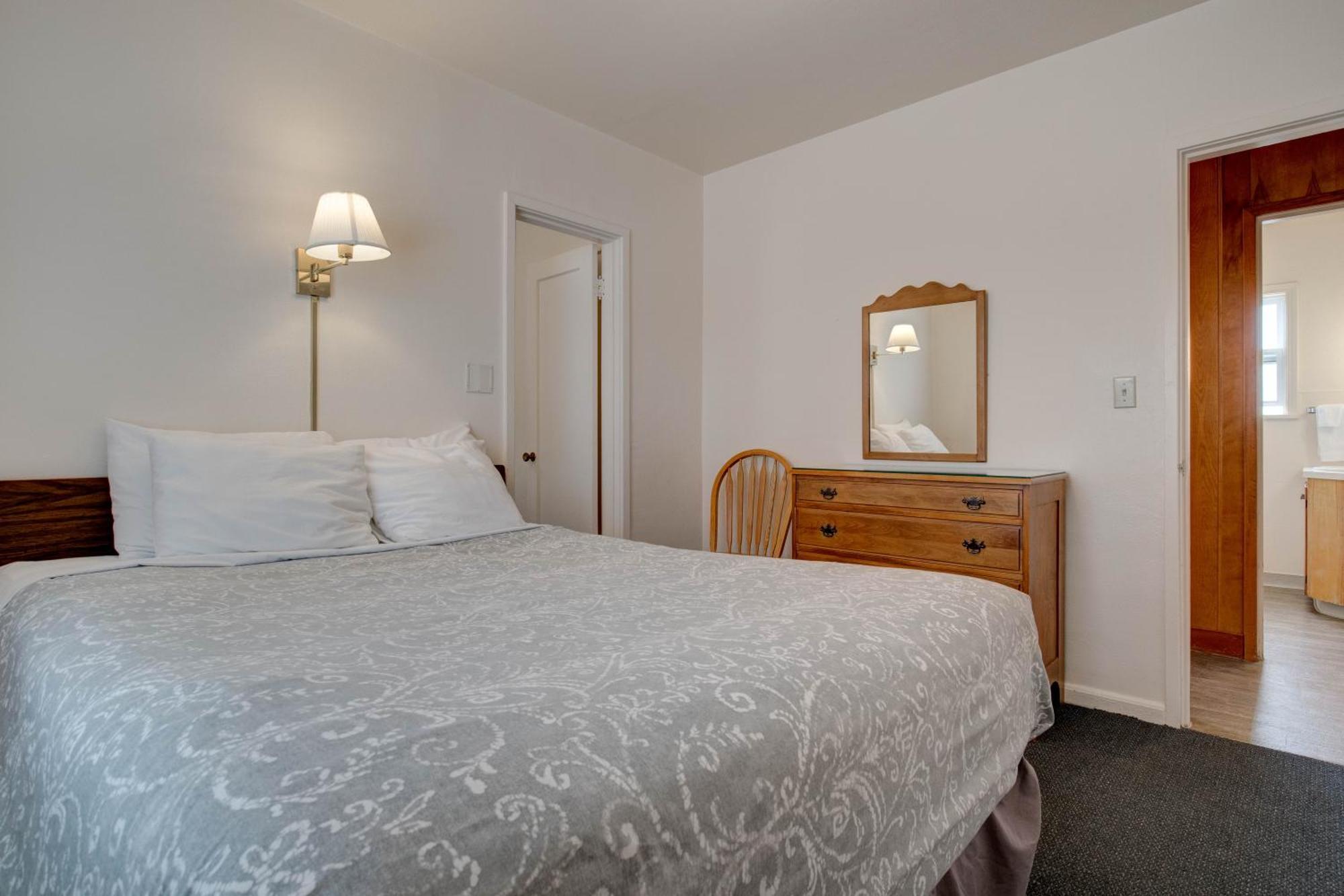 Ester Lee Oceanview Inn Lincoln City Dış mekan fotoğraf