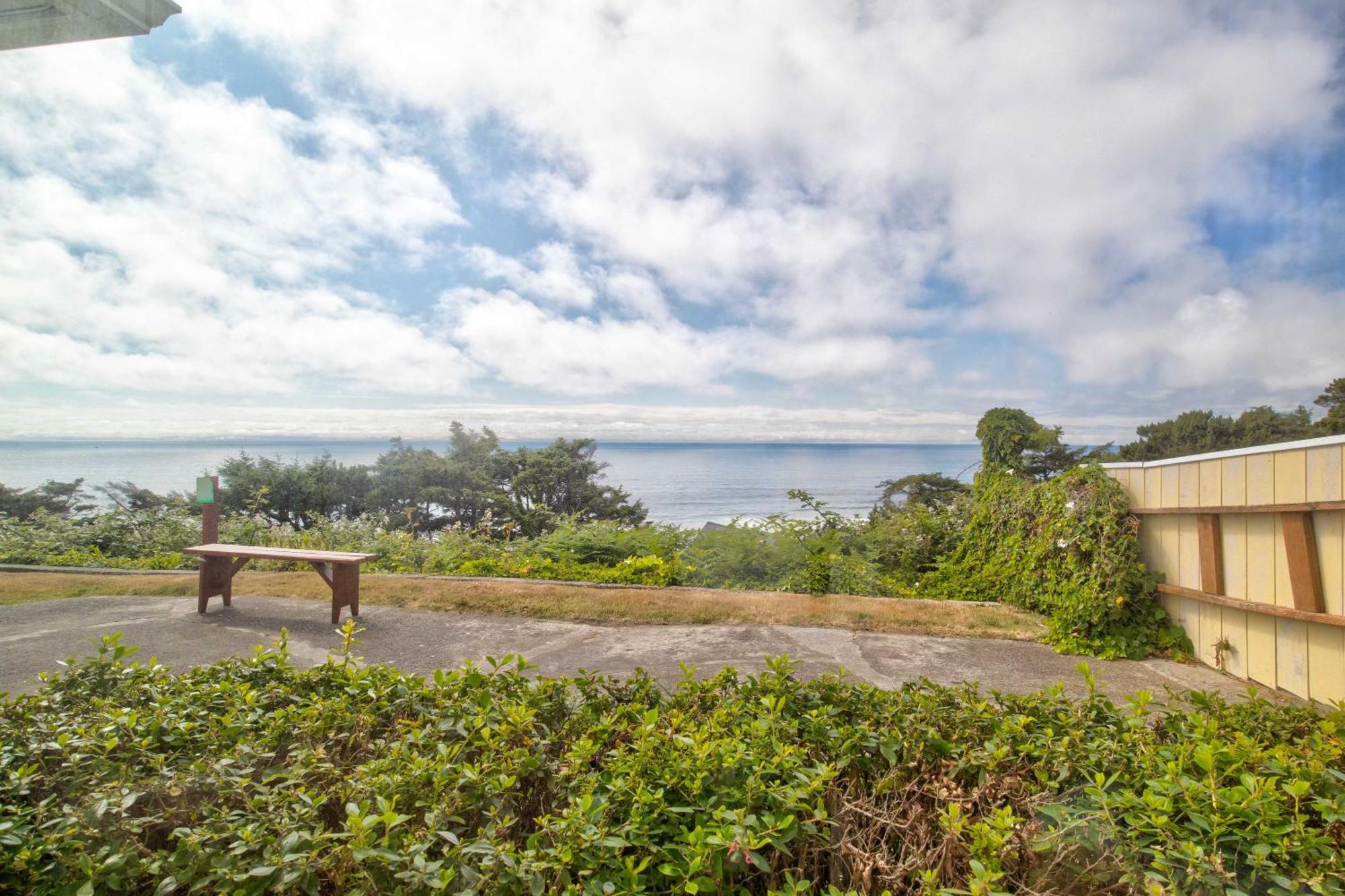 Ester Lee Oceanview Inn Lincoln City Dış mekan fotoğraf